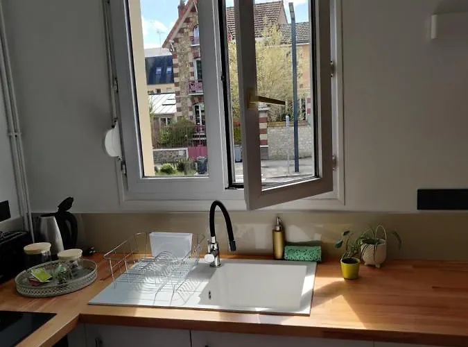 Le Nenuphar * Vernon (Eure)